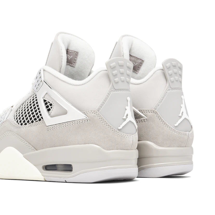 AIR JORDAN 4 RETRO FROZEN MOMENTS