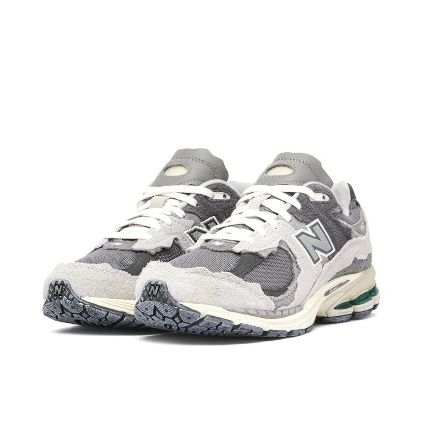 NEW BALANCE 2002R PROTECTION PACK RAIN CLOUD